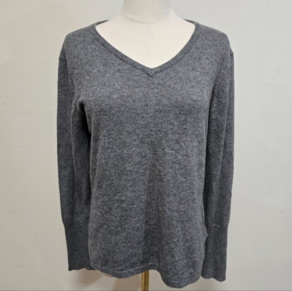Smartwool V-Neck Wool Blend Sweater Gray Size Medium
